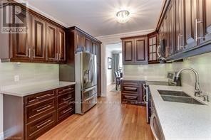 












480 HAMILTON DRIVE

,
Hamilton (Ancaster),




Ontario
L9G2E7

