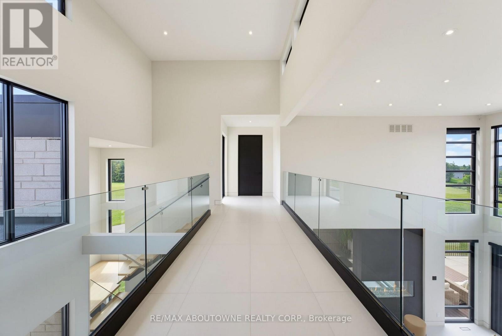 












5709 FOURTH LINE

,
Erin,




Ontario
N0B1Z0

