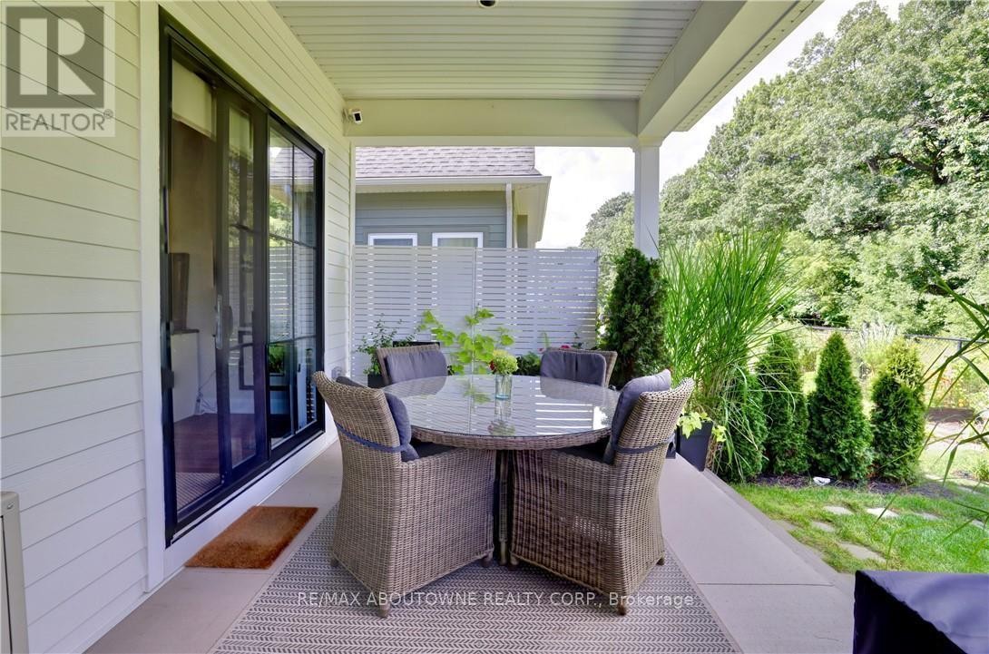 












3352 WHISPERING WOOD TRAIL

,
Fort Erie (Ridgeway),




Ontario
L0S1N0

