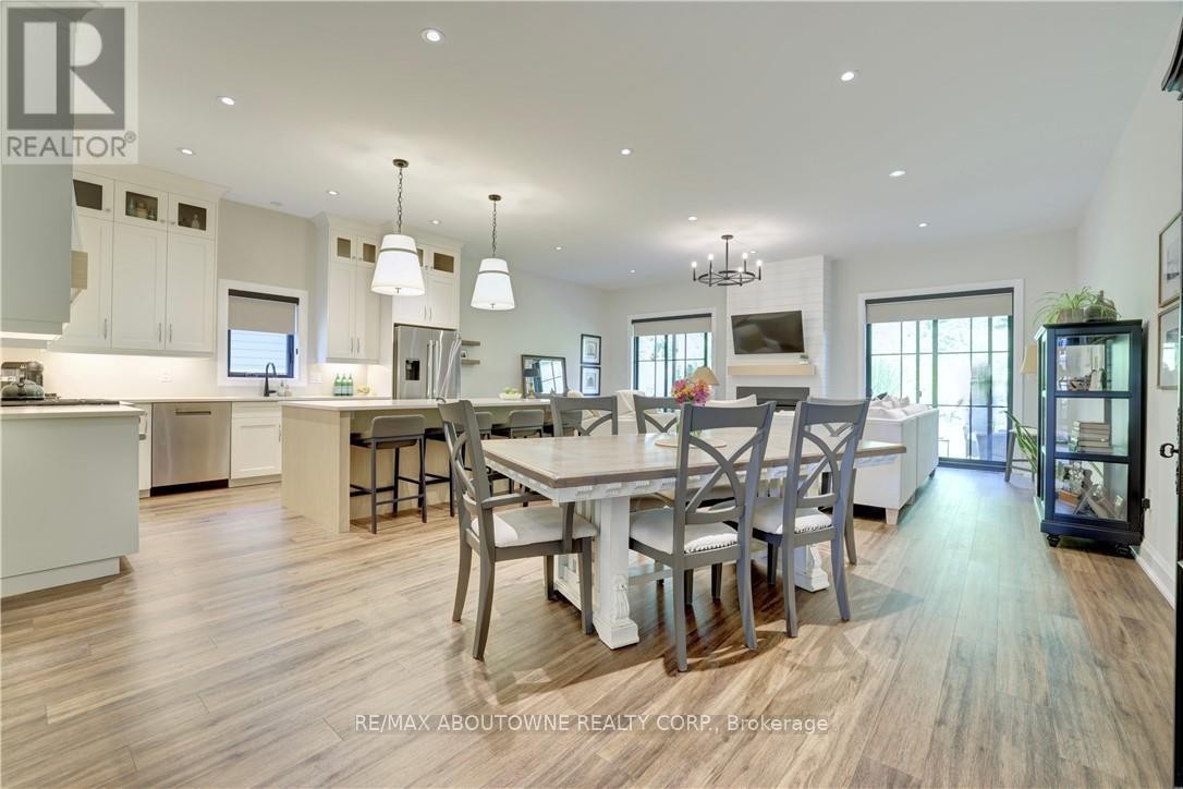 












3352 WHISPERING WOOD TRAIL

,
Fort Erie (Ridgeway),




Ontario
L0S1N0

