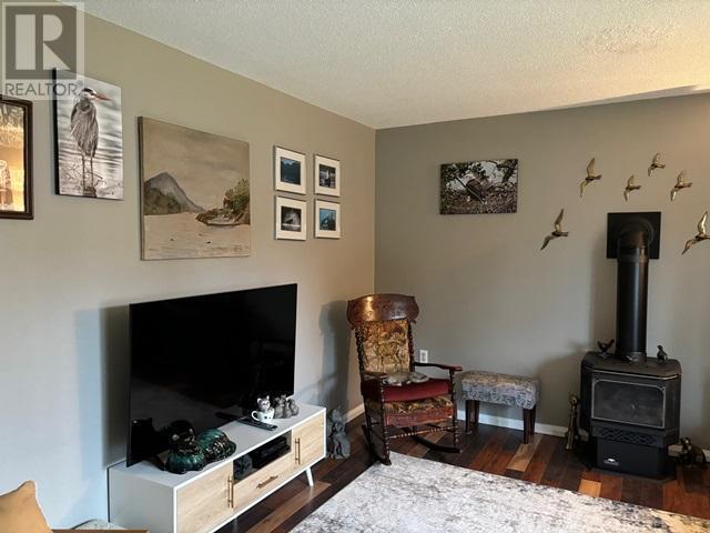 












5277 ARMSTRONG CRT

,
Powell River,




British Columbia
V8A4H2

