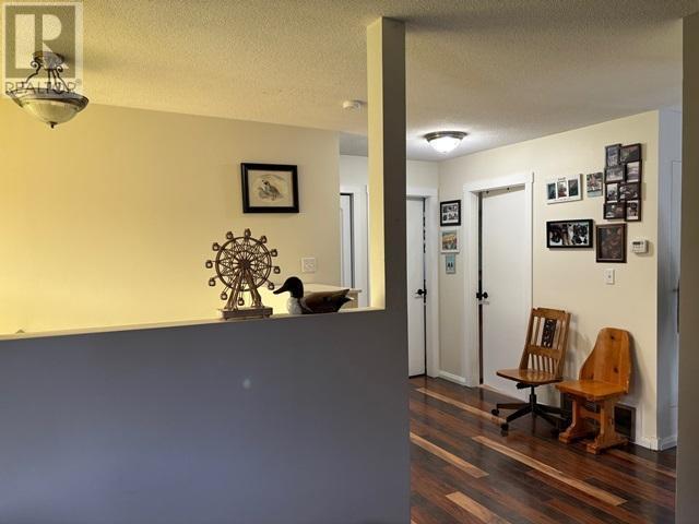 












5277 ARMSTRONG CRT

,
Powell River,




British Columbia
V8A4H2

