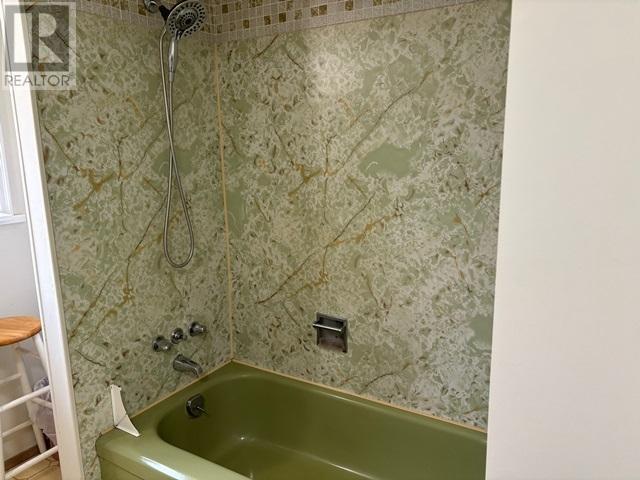 












5277 ARMSTRONG CRT

,
Powell River,




British Columbia
V8A4H2

