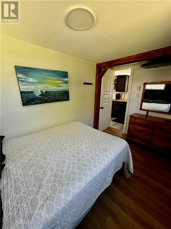 












23 Sunset Lane

,
Pointe-Du-Chêne,







New Brunswick
E4P5H2

