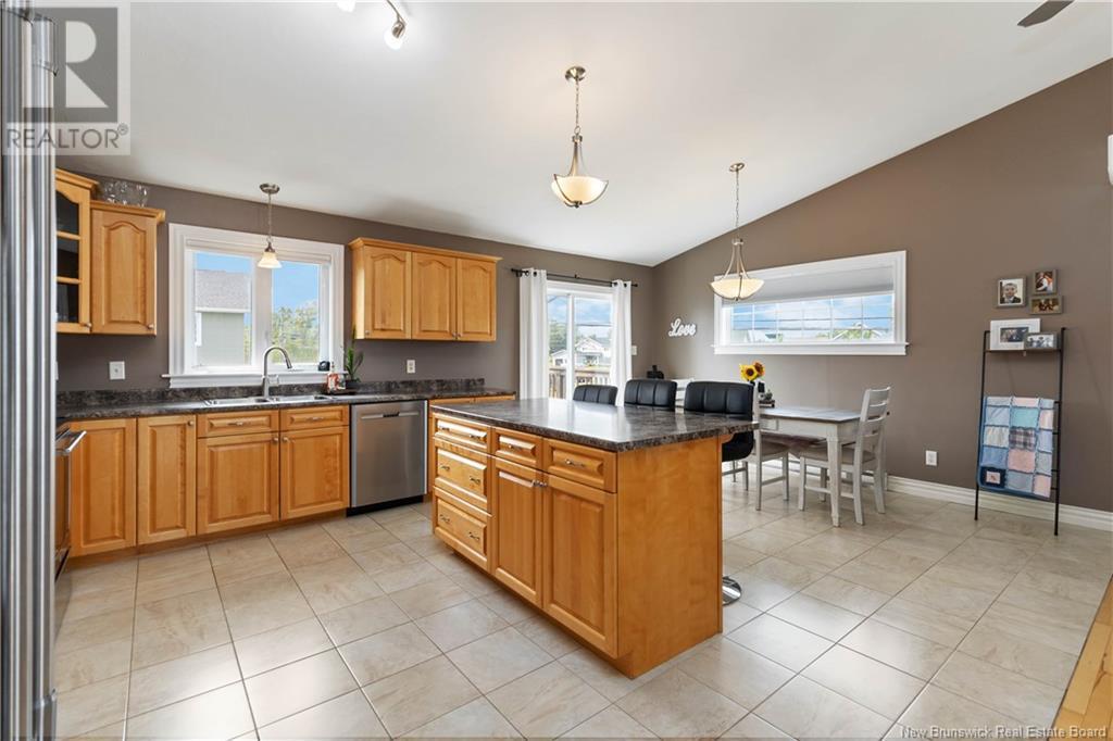 












96 Forest Grove Road

,
Moncton,




New Brunswick
E1G5K5

