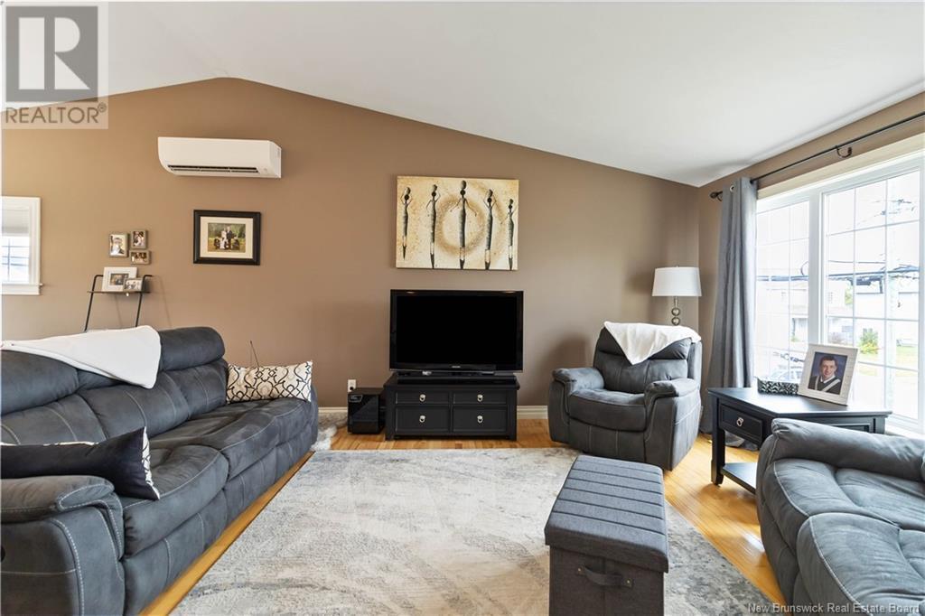 












96 Forest Grove Road

,
Moncton,




New Brunswick
E1G5K5

