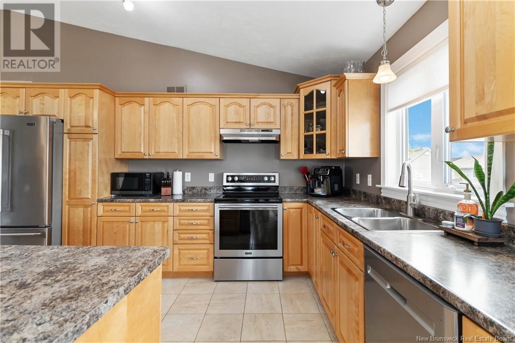 












96 Forest Grove Road

,
Moncton,




New Brunswick
E1G5K5

