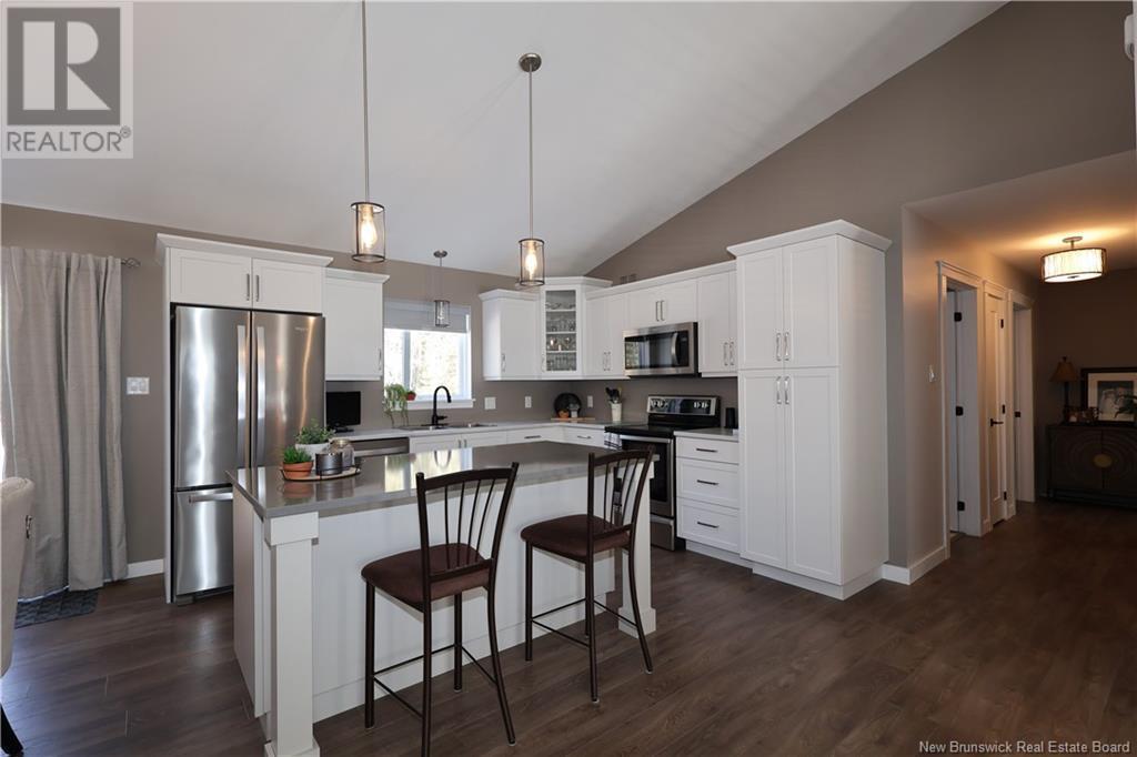 












27 Paris Street

,
Irishtown,




New Brunswick
E1H0P5

