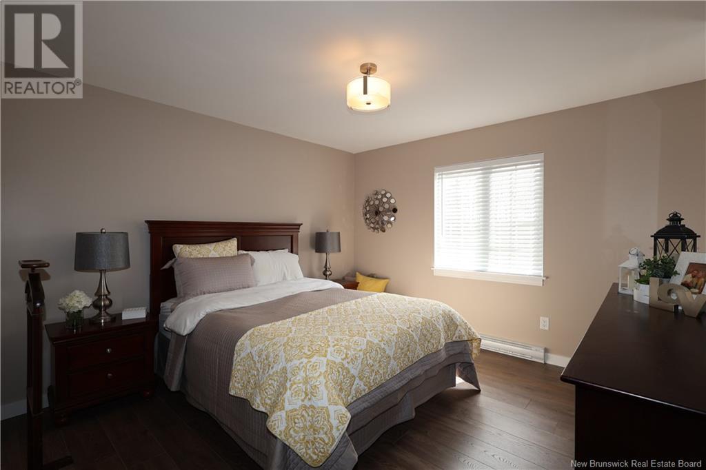 












27 Paris Street

,
Irishtown,




New Brunswick
E1H0P5

