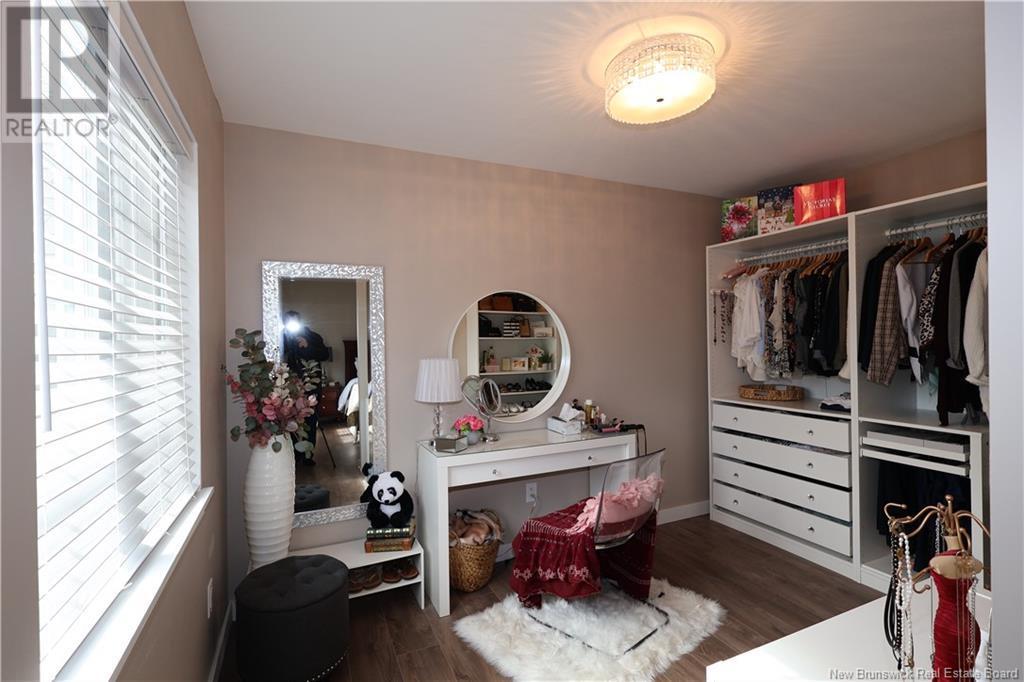 












27 Paris Street

,
Irishtown,




New Brunswick
E1H0P5


