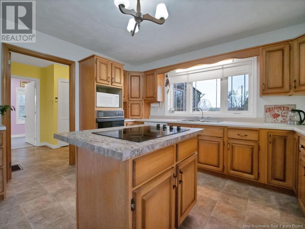 












2184 Route 106

,
Allison,




New Brunswick
E1G4L2

