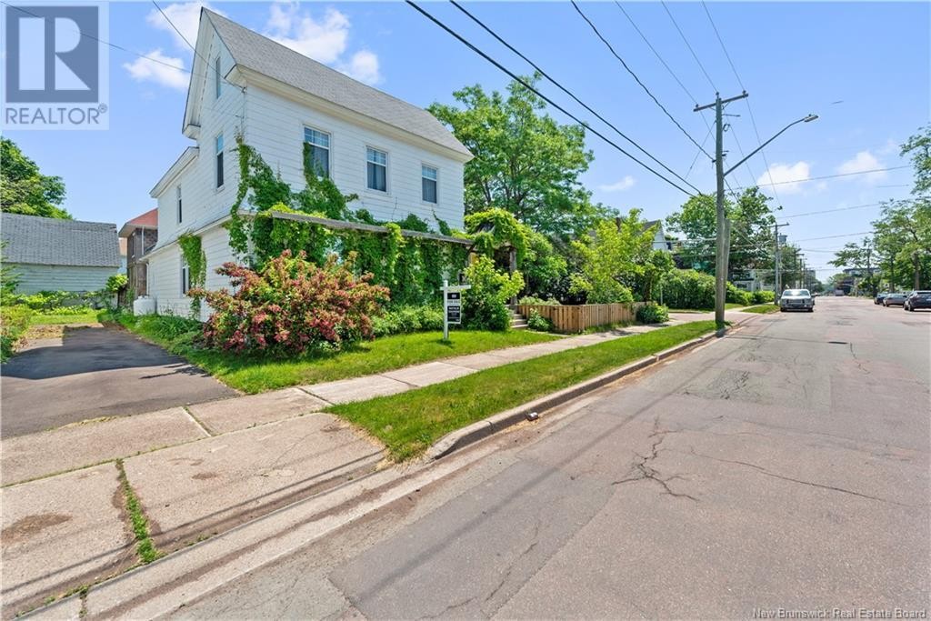 












189 Highfield Street

,
Moncton,




New Brunswick
E1C5P5

