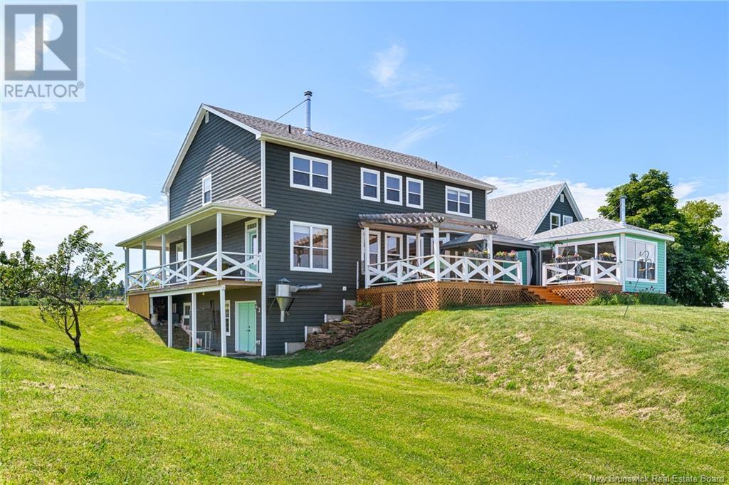 












2585 Route 114

,
Weldon,




New Brunswick
E4H4P8


