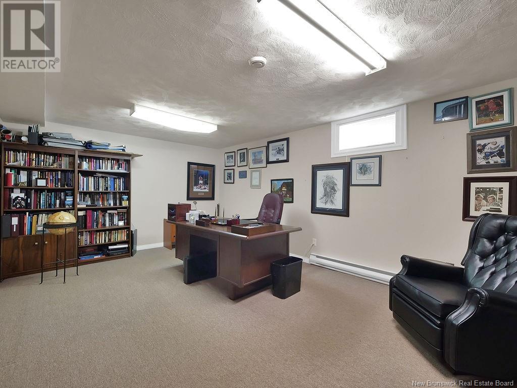 












234 Glengrove Road

,
Moncton,




New Brunswick
E1A5W5

