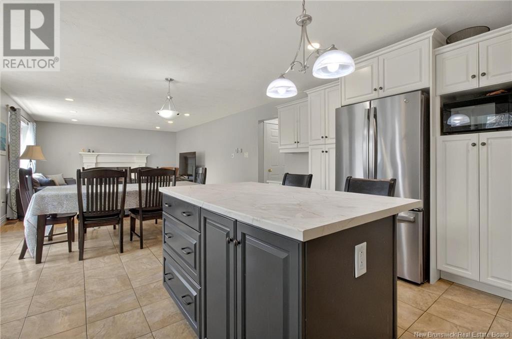 












14 Glastonbury Drive

,
Moncton,




New Brunswick
E1A8T1

