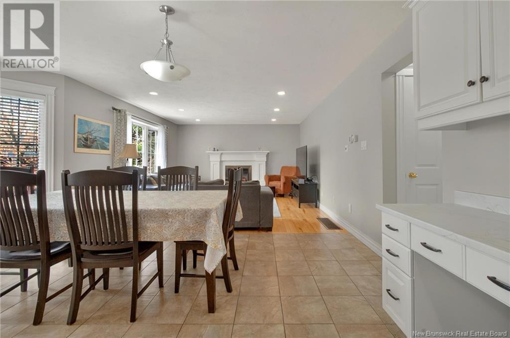 












14 Glastonbury Drive

,
Moncton,




New Brunswick
E1A8T1

