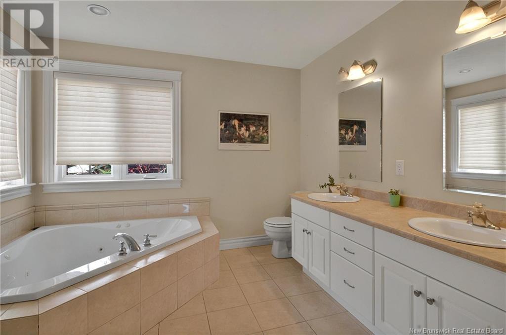 












14 Glastonbury Drive

,
Moncton,




New Brunswick
E1A8T1

