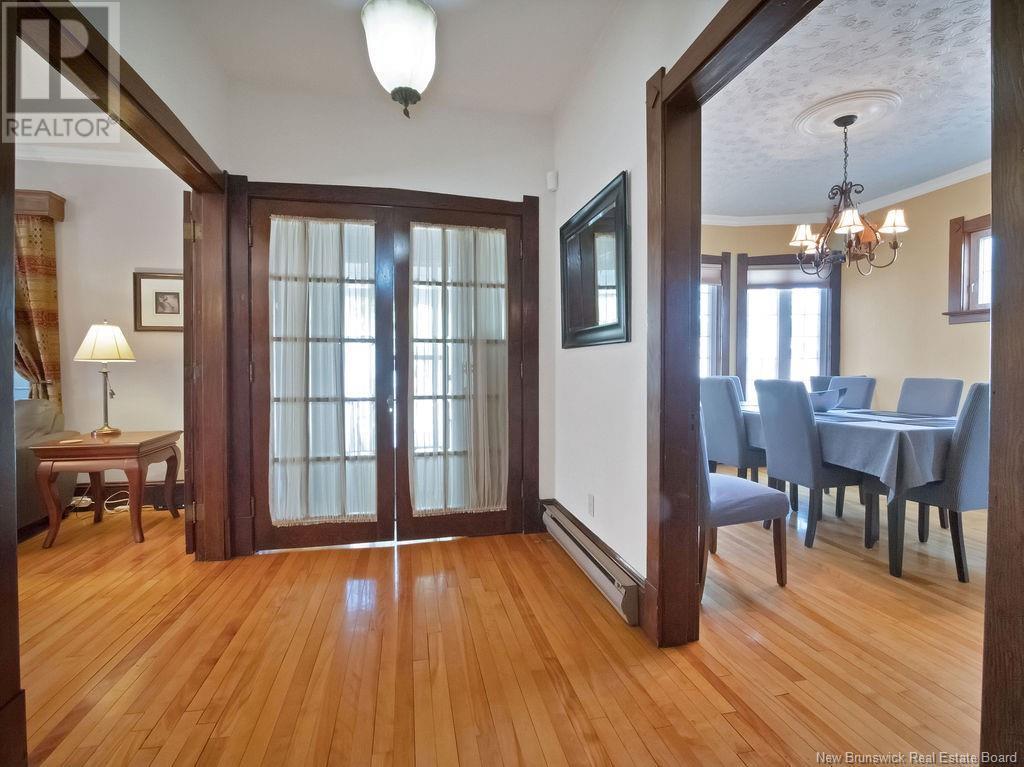 












173 Church

,
Moncton,




New Brunswick
E1C4Z8

