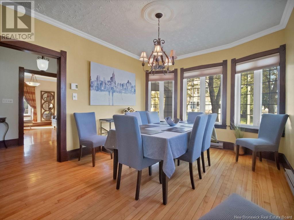 












173 Church

,
Moncton,




New Brunswick
E1C4Z8

