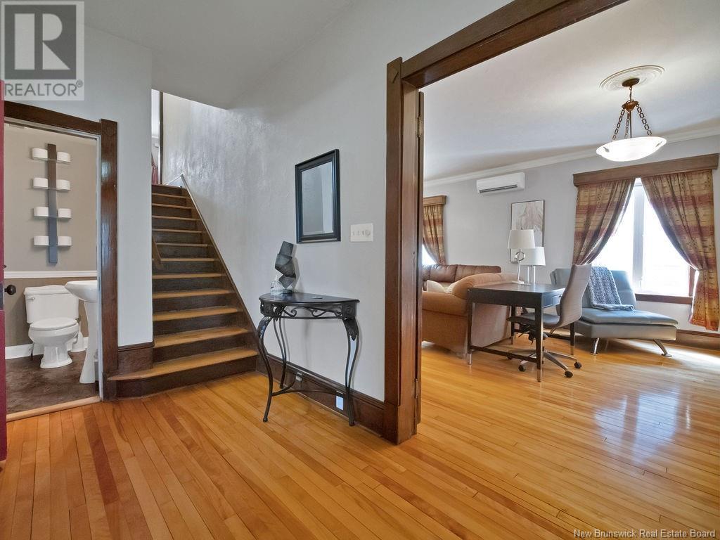 












173 Church

,
Moncton,




New Brunswick
E1C4Z8

