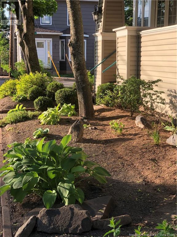 












173 Church

,
Moncton,




New Brunswick
E1C4Z8

