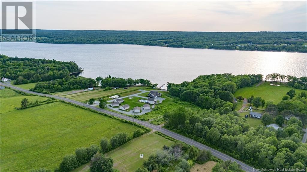 












1304 Scenic Narrows Boulevard

,
Cambridge-Narrows,




New Brunswick
E4C2N6

