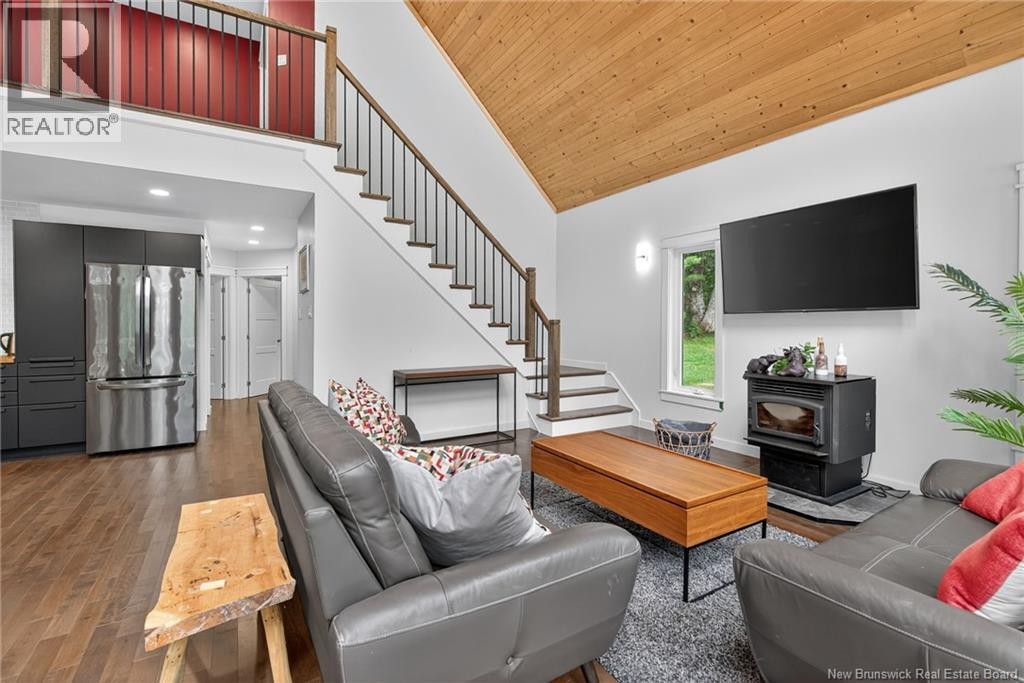 












30 Owens Lane

,
Cambridge-Narrows,




New Brunswick
E4C1X2

