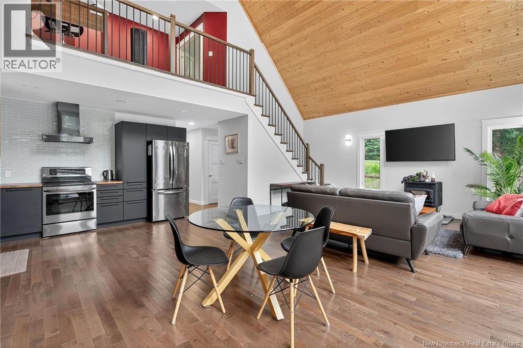 












30 Owens Lane

,
Cambridge-Narrows,




New Brunswick
E4C1X2

