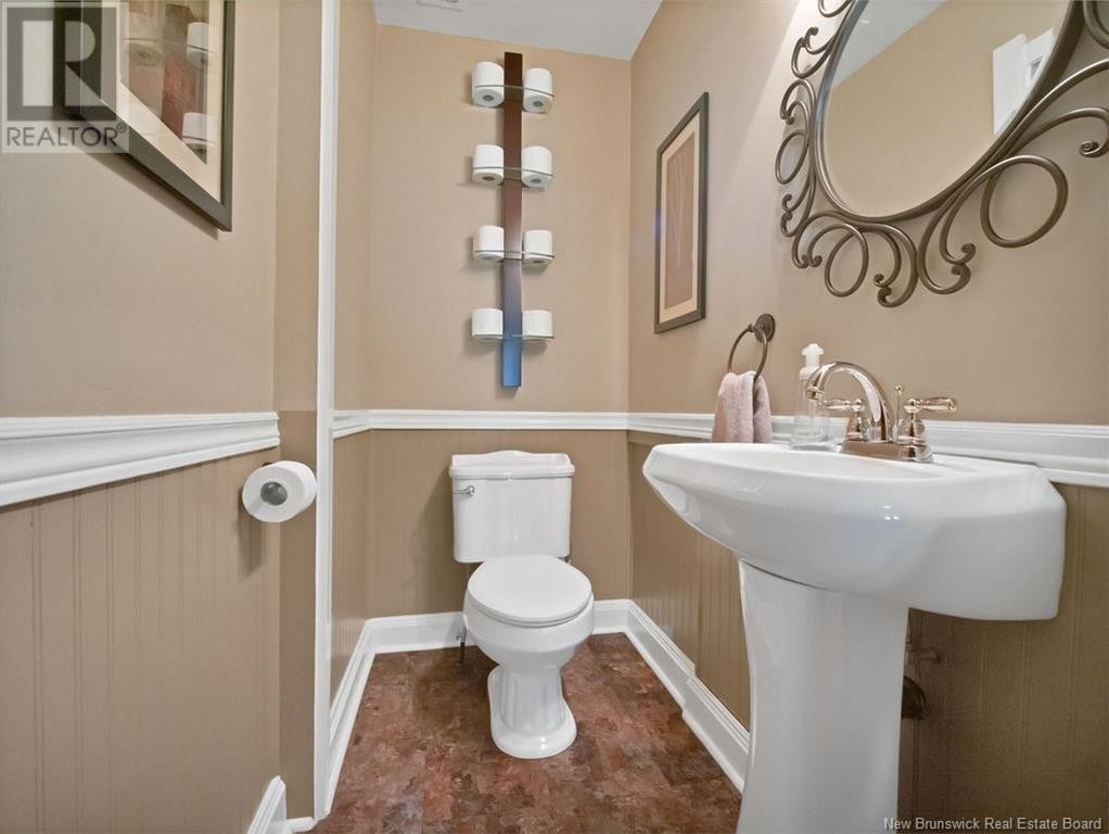 












173 Church

,
Moncton,




New Brunswick
E1C4Z8

