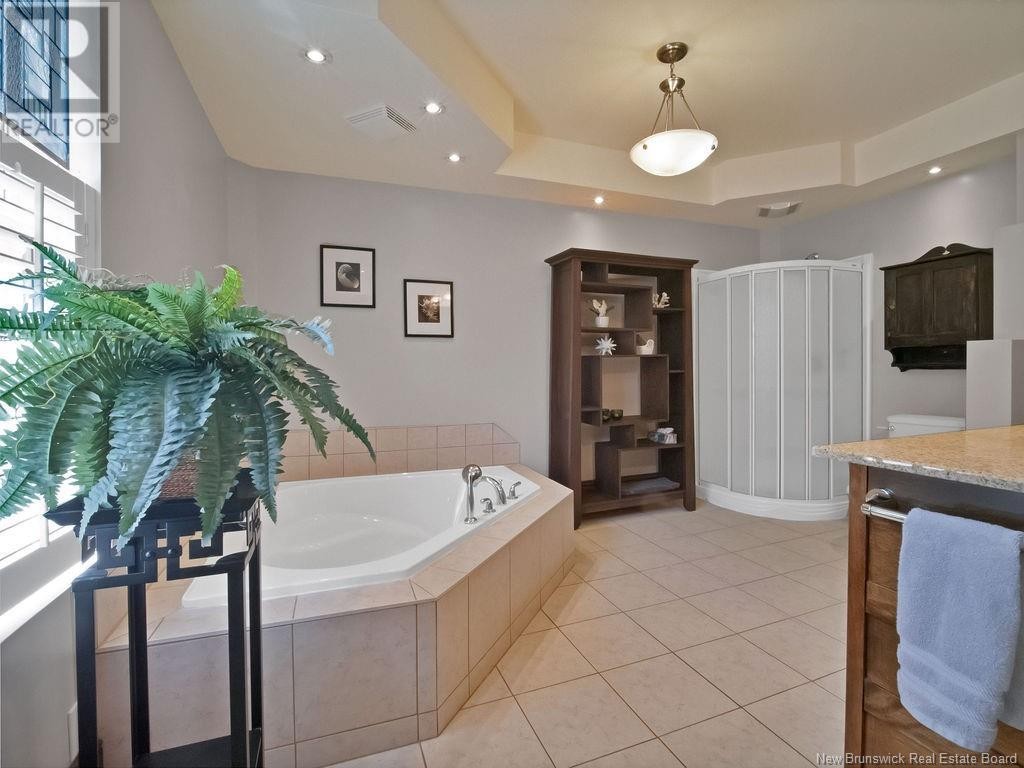 












173 Church

,
Moncton,




New Brunswick
E1C4Z8

