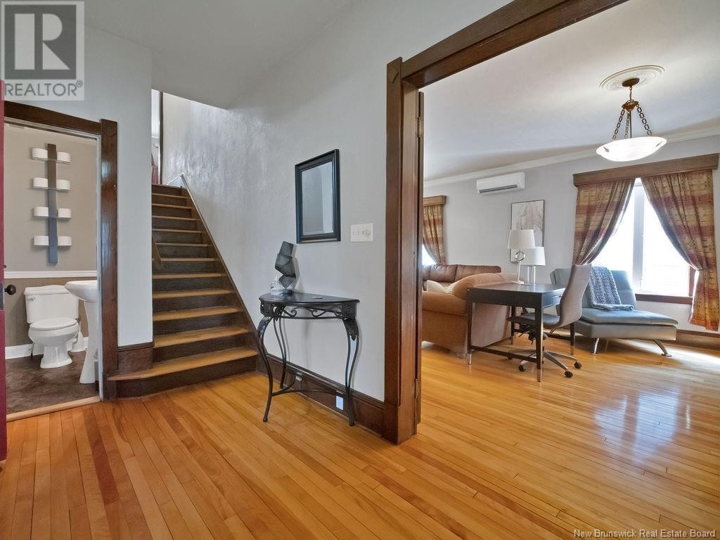 












173 Church

,
Moncton,




New Brunswick
E1C4Z8

