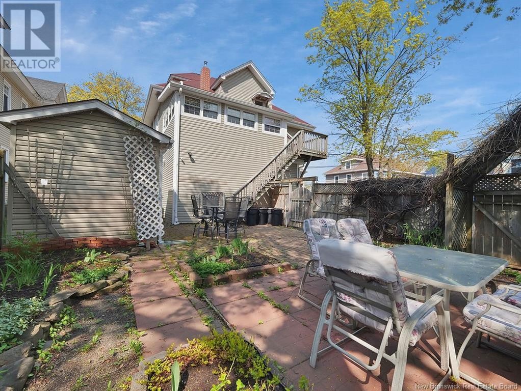 












173 Church

,
Moncton,




New Brunswick
E1C4Z8

