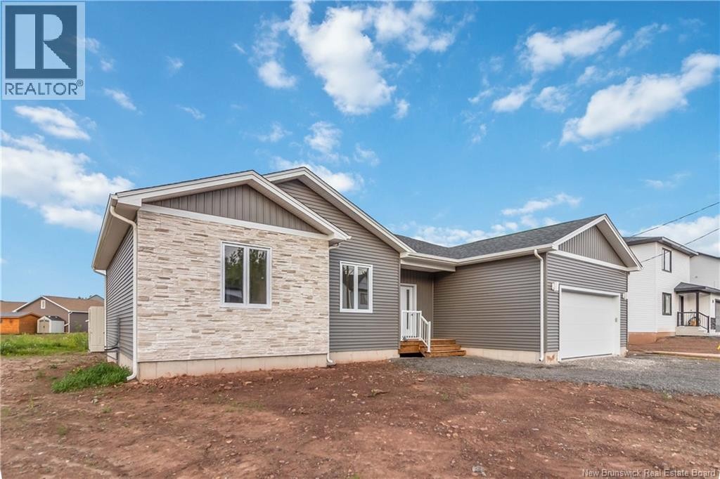 












131 Carrington Drive

,
Riverview,




New Brunswick
E1B5B8

