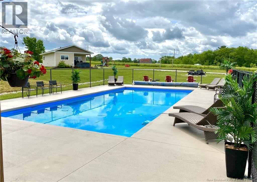 












1304 Scenic Narrows Boulevard

,
Cambridge-Narrows,




New Brunswick
E4C2N6

