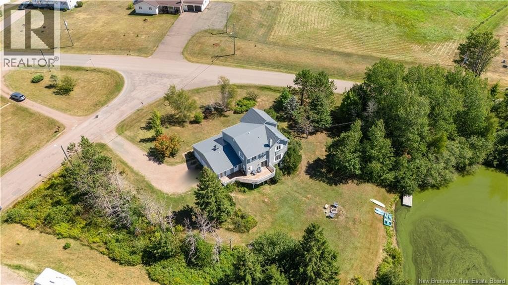 












61 Station Road

,
Sackville,




New Brunswick
E4L1K7

