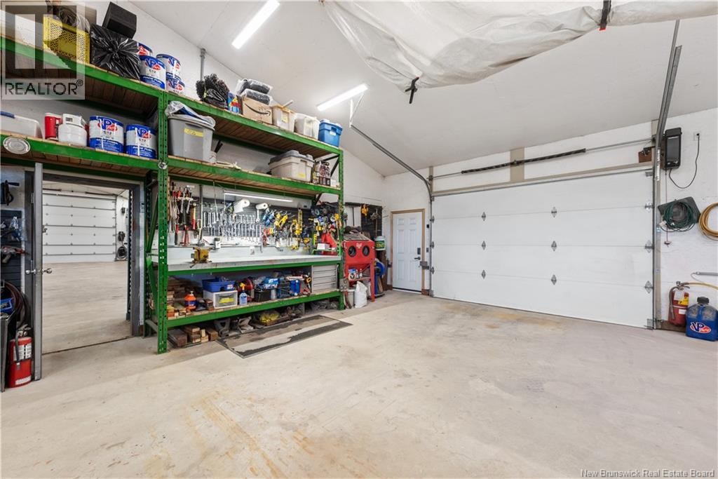 












2401 NB-132 Route

,
Greater Lakeburn,




New Brunswick
E1H4Z7

