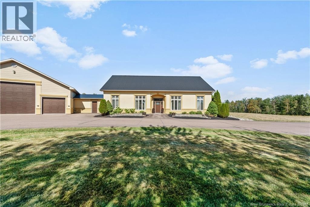 












2401 NB-132 Route

,
Greater Lakeburn,




New Brunswick
E1H4Z7

