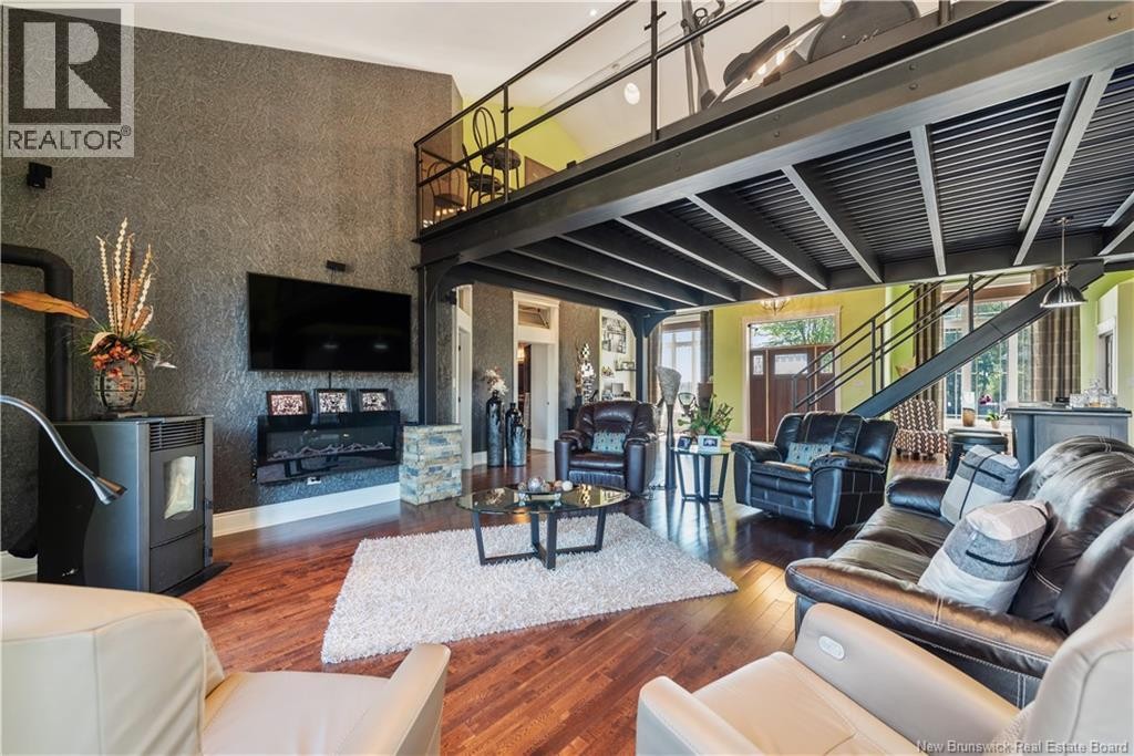 












2401 NB-132 Route

,
Greater Lakeburn,




New Brunswick
E1H4Z7

