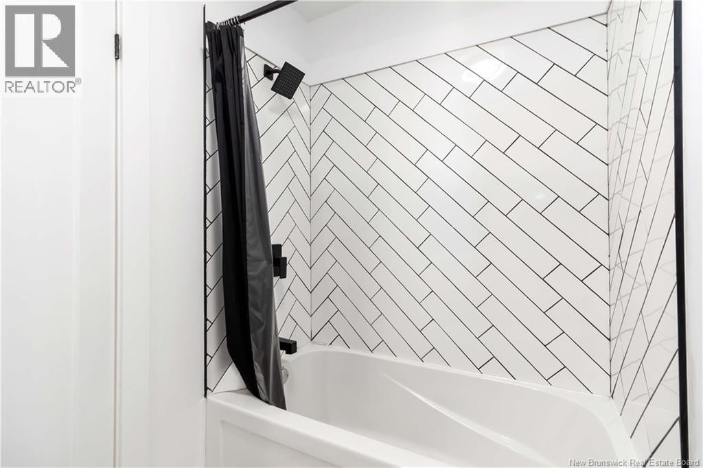 












48 Eighth Street

,
Moncton,




New Brunswick
E1E3E9

