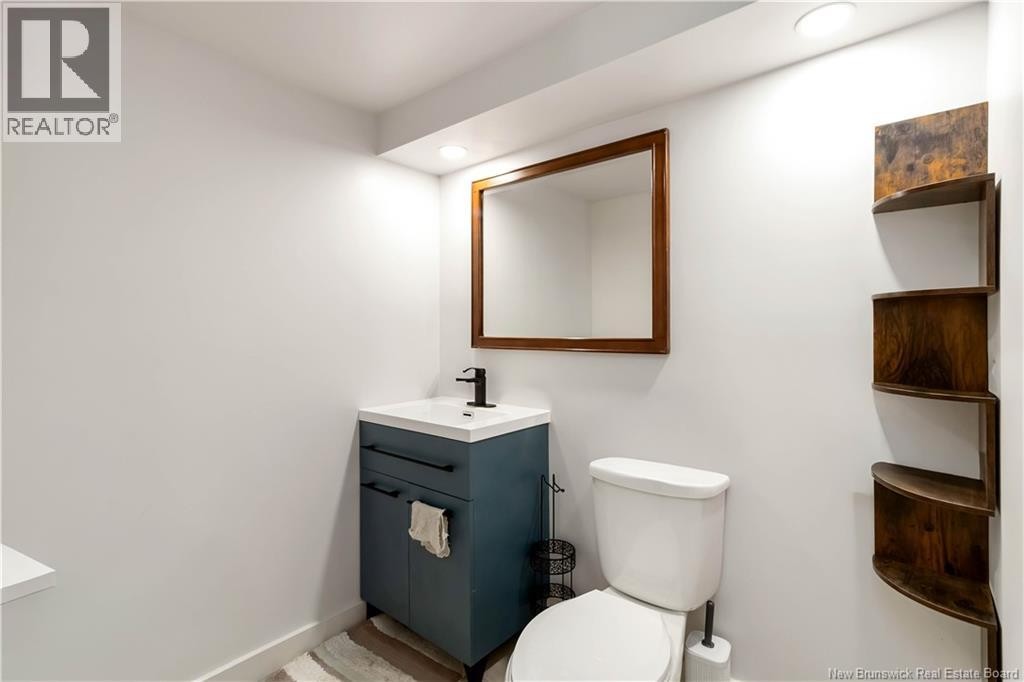 












48 Eighth Street

,
Moncton,




New Brunswick
E1E3E9

