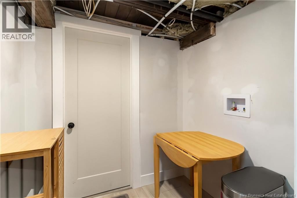 












48 Eighth Street

,
Moncton,




New Brunswick
E1E3E9

