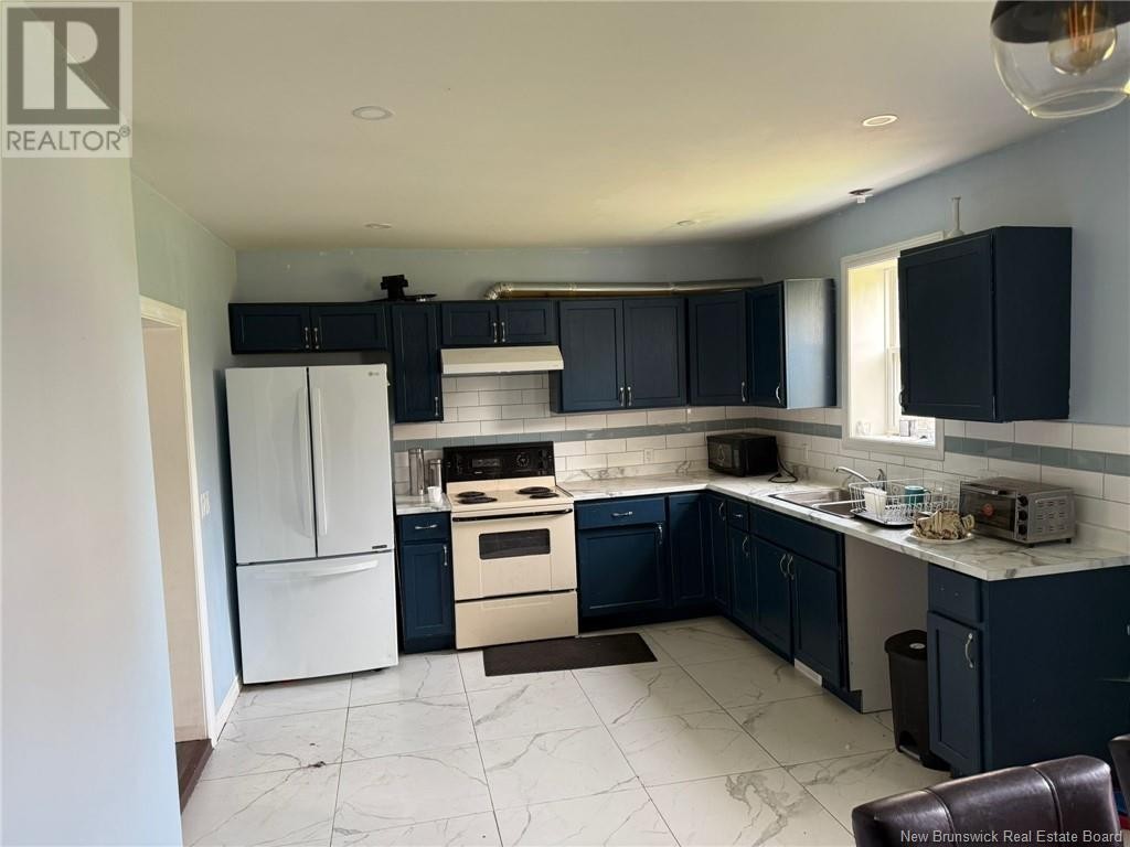 












78 RUE VIENNEAU

,
Cap-Pelé,







New Brunswick
E4N1V1

