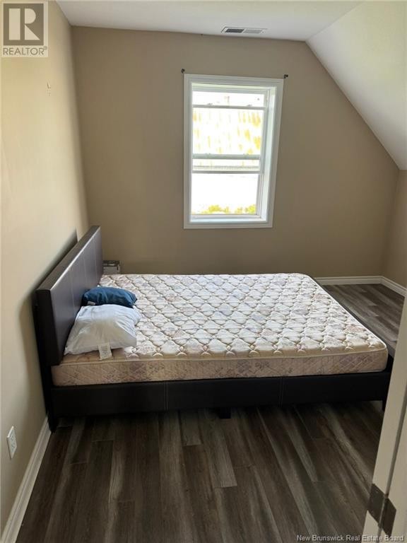 












78 RUE VIENNEAU

,
Cap-Pelé,







New Brunswick
E4N1V1


