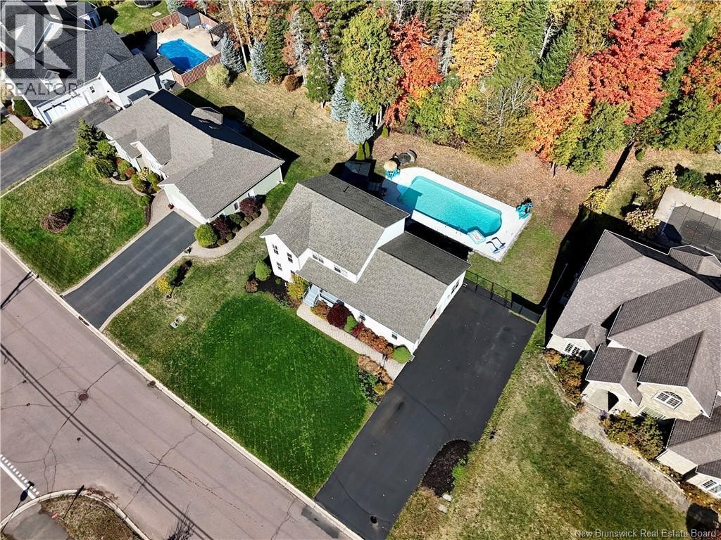 












94 du Golf

,
Dieppe,




New Brunswick
E1A8J6

