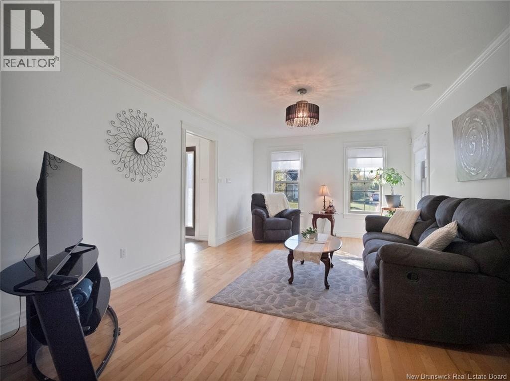 












94 du Golf

,
Dieppe,




New Brunswick
E1A8J6

