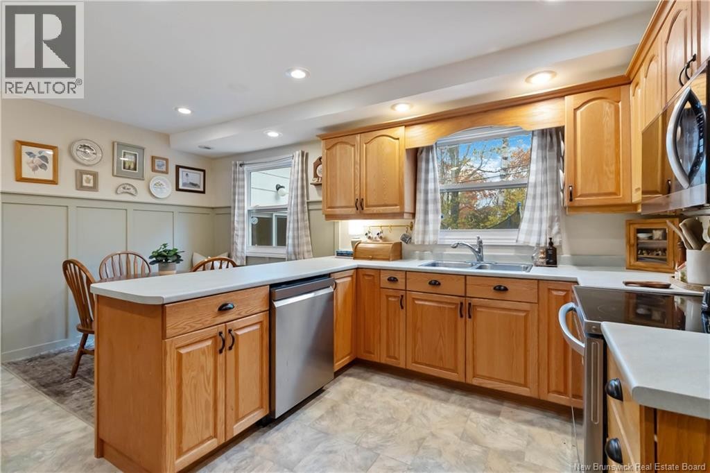 












20 Havenwood Court

,
Moncton,




New Brunswick
E1A3W6

