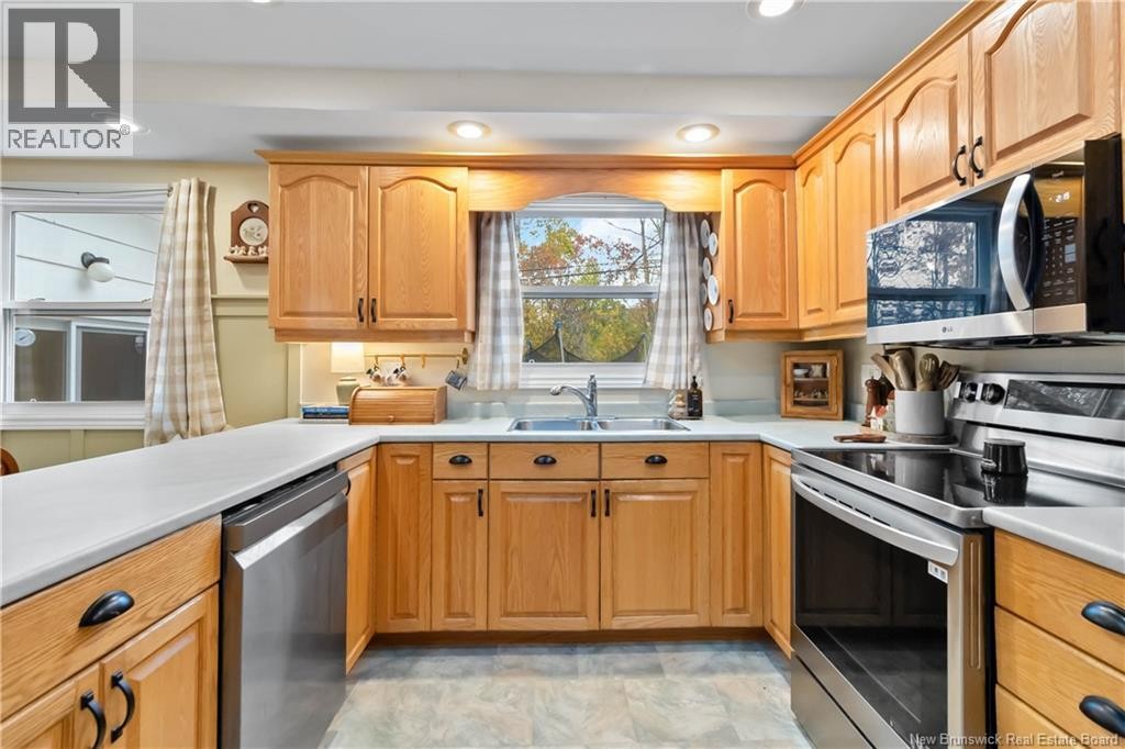 












20 Havenwood Court

,
Moncton,




New Brunswick
E1A3W6

