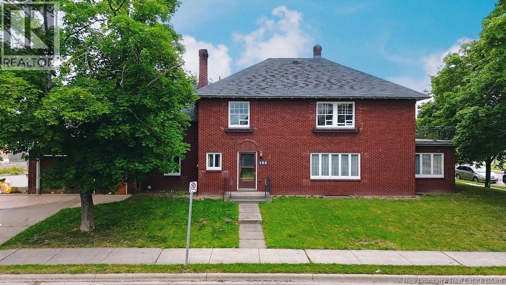 












195 Park Street

,
Moncton,




New Brunswick
E1C2B7

