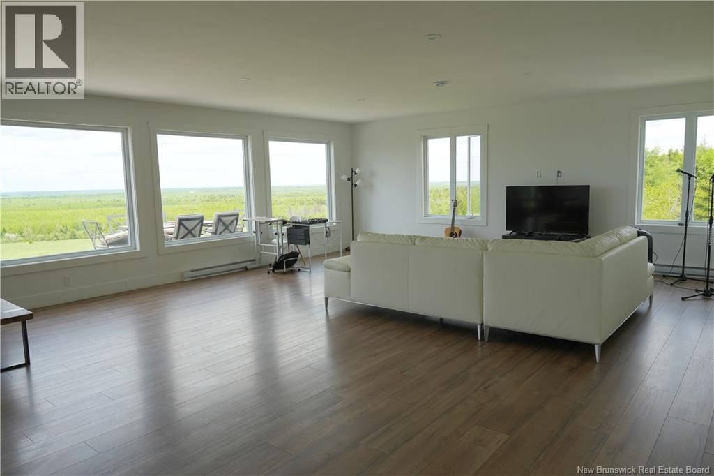 












824 INDIAN MOUNTAIN Road

,
Moncton,




New Brunswick
E1G3M9

