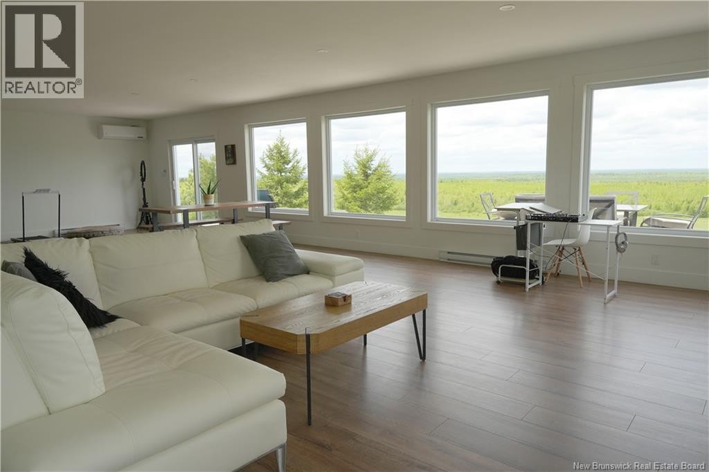 












824 INDIAN MOUNTAIN Road

,
Moncton,




New Brunswick
E1G3M9

